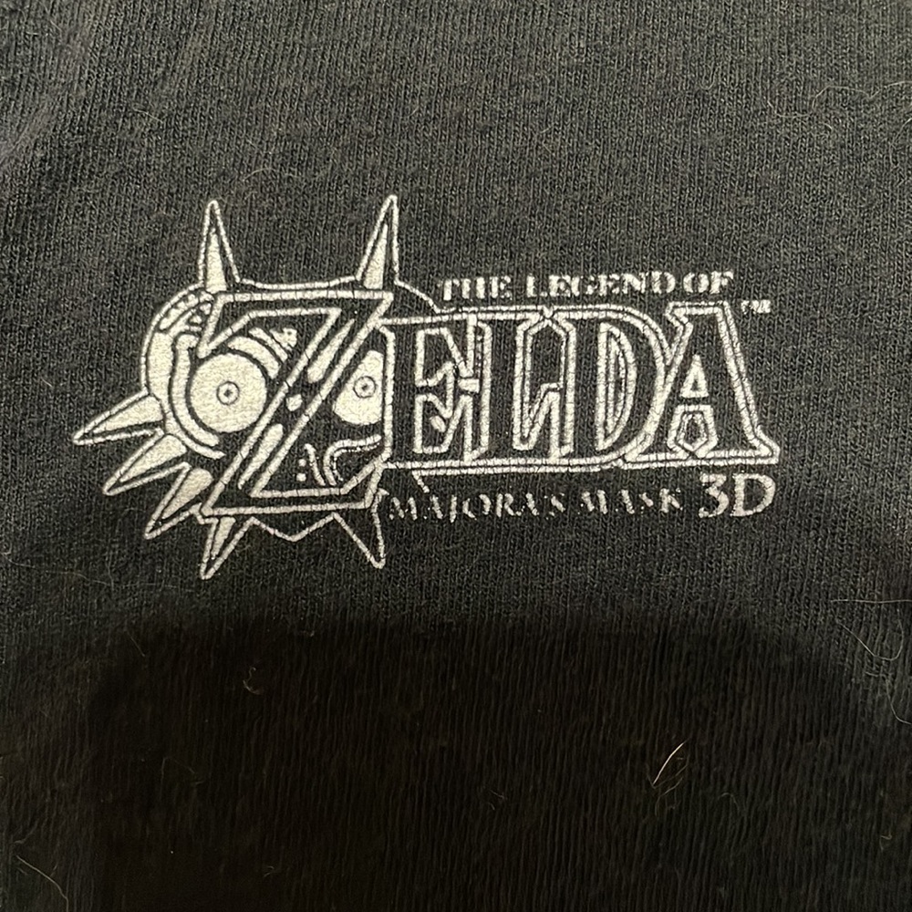 LOZ Majoras Mask T-shirt - Picture 2 of 3